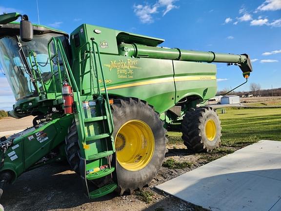 Image of John Deere S790 equipment image 4