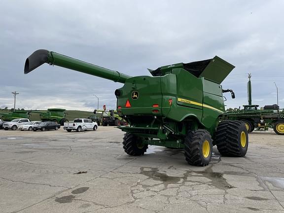 Image of John Deere S790 equipment image 4