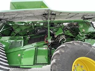 Main image John Deere S790 10