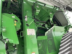 Main image John Deere S790 9