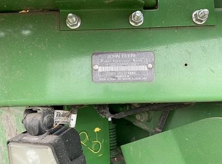 Image of John Deere S790 equipment image 2