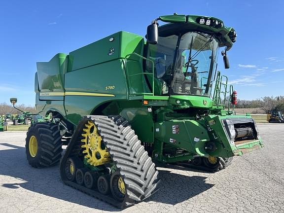 Image of John Deere S790 equipment image 3