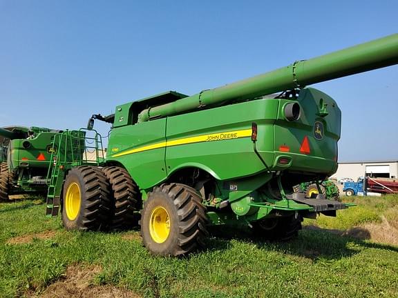 Image of John Deere S790 equipment image 2