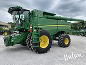 Thumbnail image John Deere S790 1