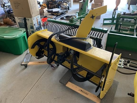 Image of John Deere 54" Snow Blower Image 0