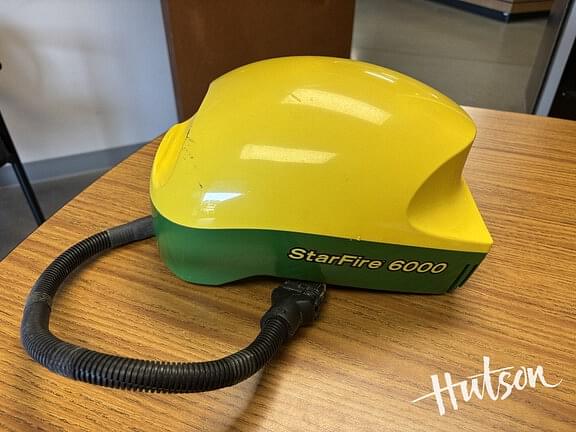 Image of John Deere StarFire 6000 equipment image 1