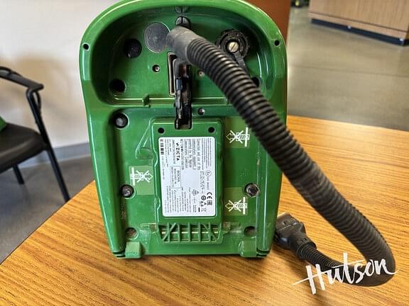 Image of John Deere StarFire 6000 equipment image 3