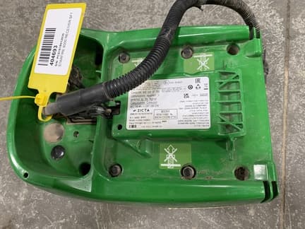 Image of John Deere StarFire 6000 equipment image 2