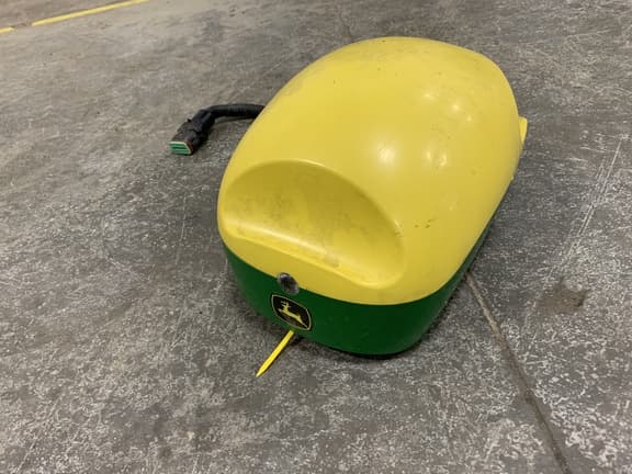 Image of John Deere StarFire 6000 equipment image 1