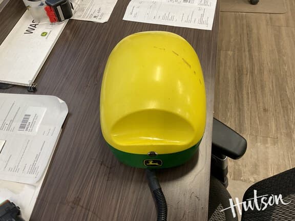 Image of John Deere StarFire 6000 Image 1