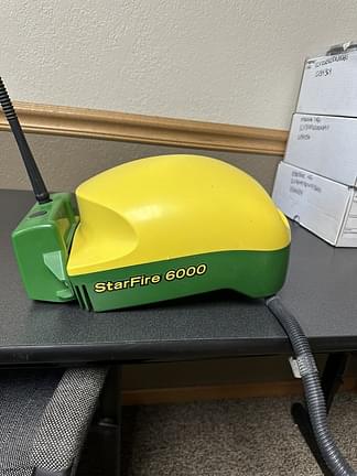 Image of John Deere StarFire 6000 Primary Image