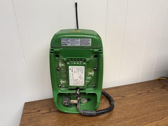 Image of John Deere StarFire 6000 equipment image 4