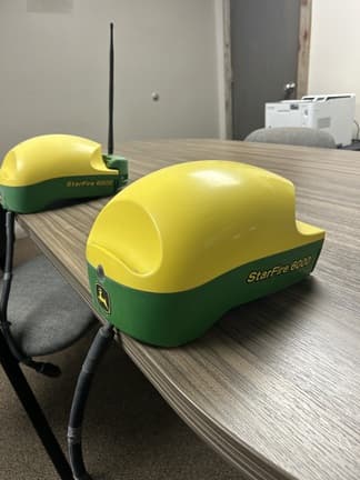Image of John Deere StarFire 6000 Image 0