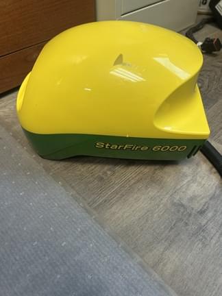 Image of John Deere StarFire 6000 Image 0