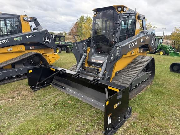Image of John Deere SP8C equipment image 2