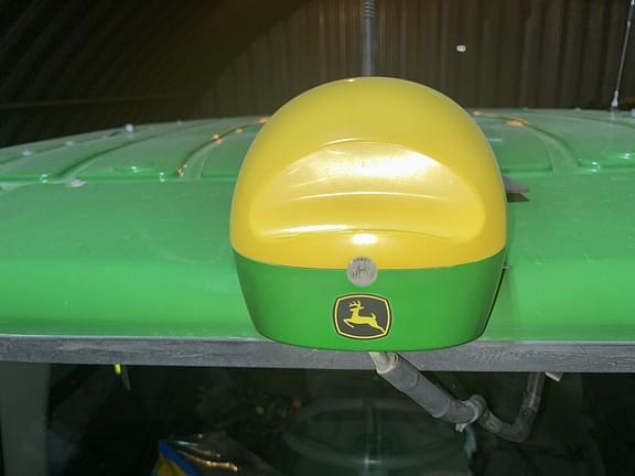 Image of John Deere StarFire 6000 equipment image 3