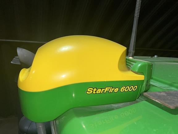 Image of John Deere StarFire 6000 equipment image 4