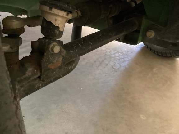 Image of John Deere Gator TE 4x2 equipment image 4