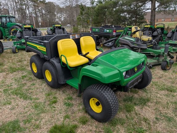 Image of John Deere Gator TH 6x4 equipment image 1