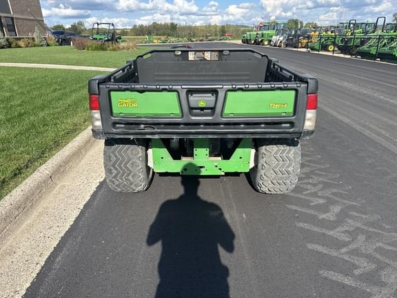 Image of John Deere Gator TH 6x4 equipment image 4
