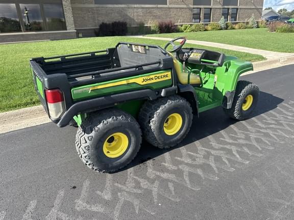Image of John Deere Gator TH 6x4 equipment image 3