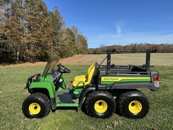 Image of John Deere Gator TH 6x4 Diesel equipment image 4