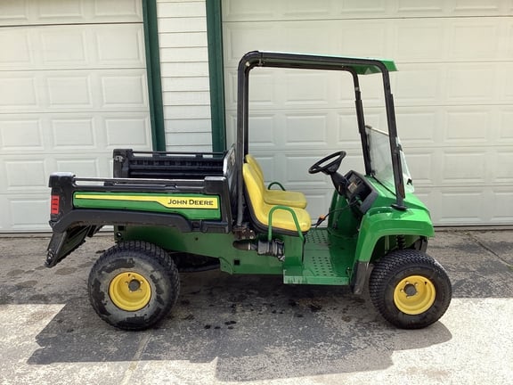 2022 John Deere Turf TX Equipment Image0