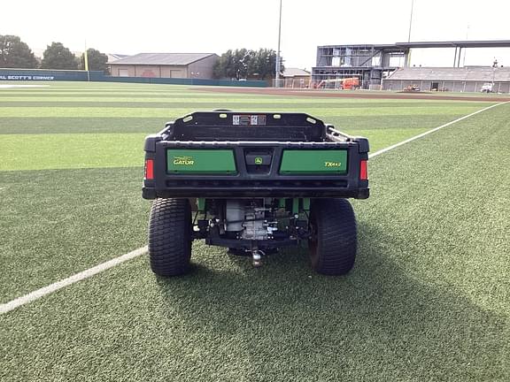 Image of John Deere GATOR TURF equipment image 4