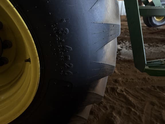 Image of John Deere W155 equipment image 1