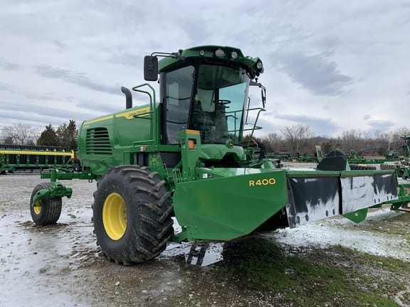 Main image John Deere W200M