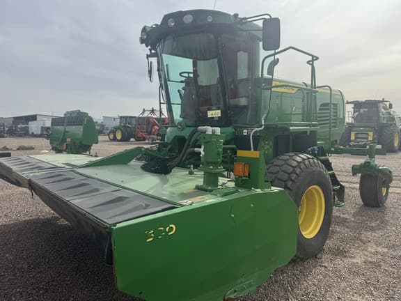 Image of John Deere W200M equipment image 2
