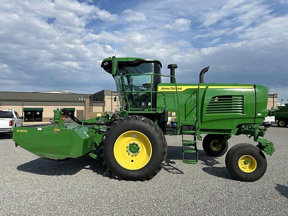 Image of John Deere W235 equipment image 1