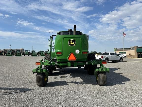 Image of John Deere W235 equipment image 3