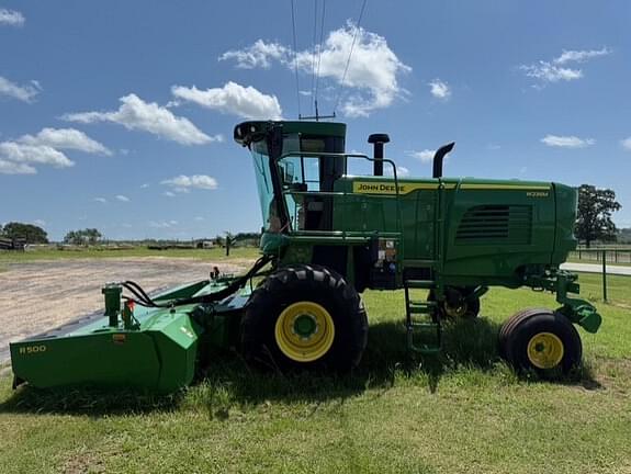 Image of John Deere W235 equipment image 1