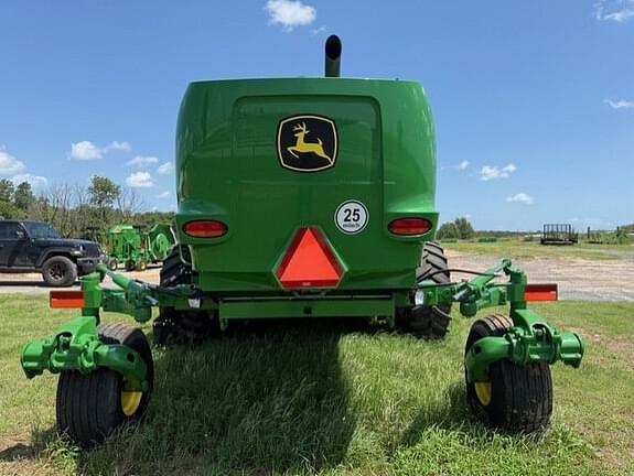 Image of John Deere W235 equipment image 3