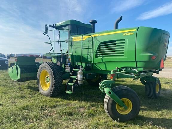 Image of John Deere W235M equipment image 2