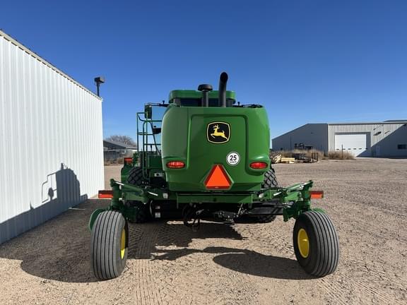 Image of John Deere W235M equipment image 3