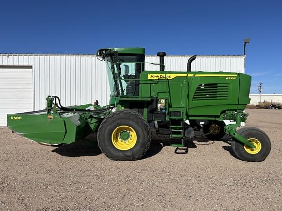 Image of John Deere W235M equipment image 1