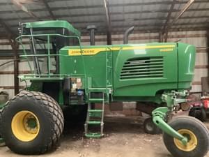 2022 John Deere W235M Image