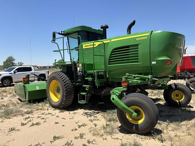 Image of John Deere W235M equipment image 3