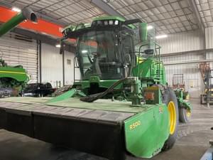 2022 John Deere W235R Image