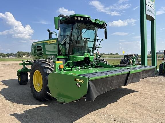 Image of John Deere W235R equipment image 2