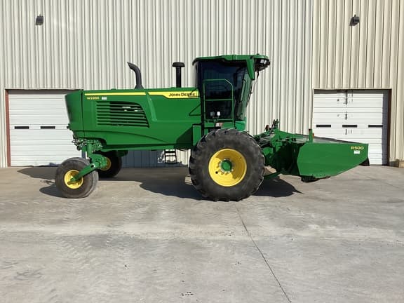 Image of John Deere W235R equipment image 1