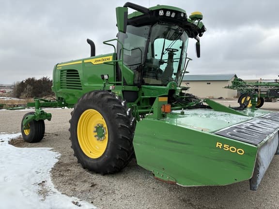 Image of John Deere W235R equipment image 1