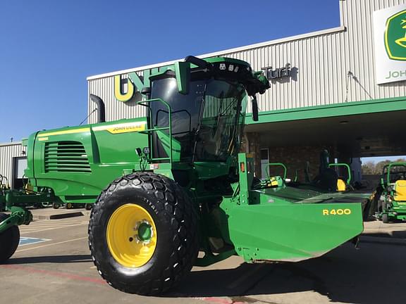 Image of John Deere W235R equipment image 4