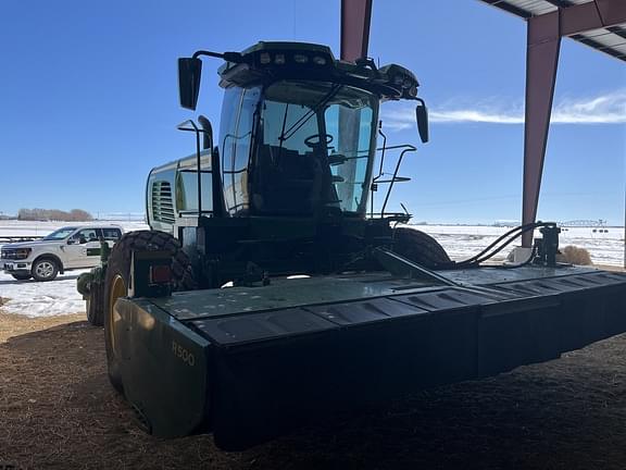 Image of John Deere W235R equipment image 4