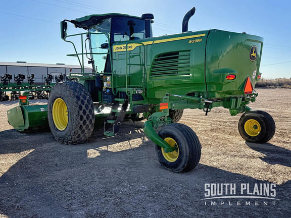 Image of John Deere W235R equipment image 1