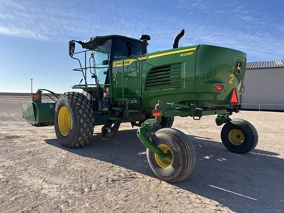 Image of John Deere W235R equipment image 2