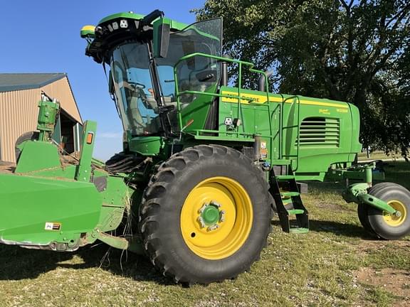 Image of John Deere W235R Primary image