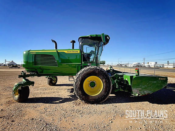 Image of John Deere W235R equipment image 1